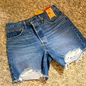 Levi 501 Womens distressed shorts